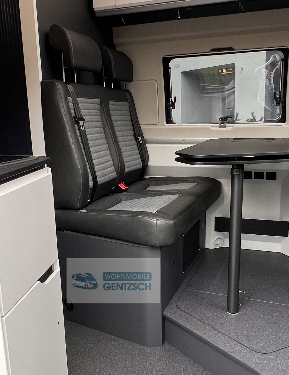 Adria Twin Supreme, Blick in den Van, Wohnmobile Gentzsch Magdeburg