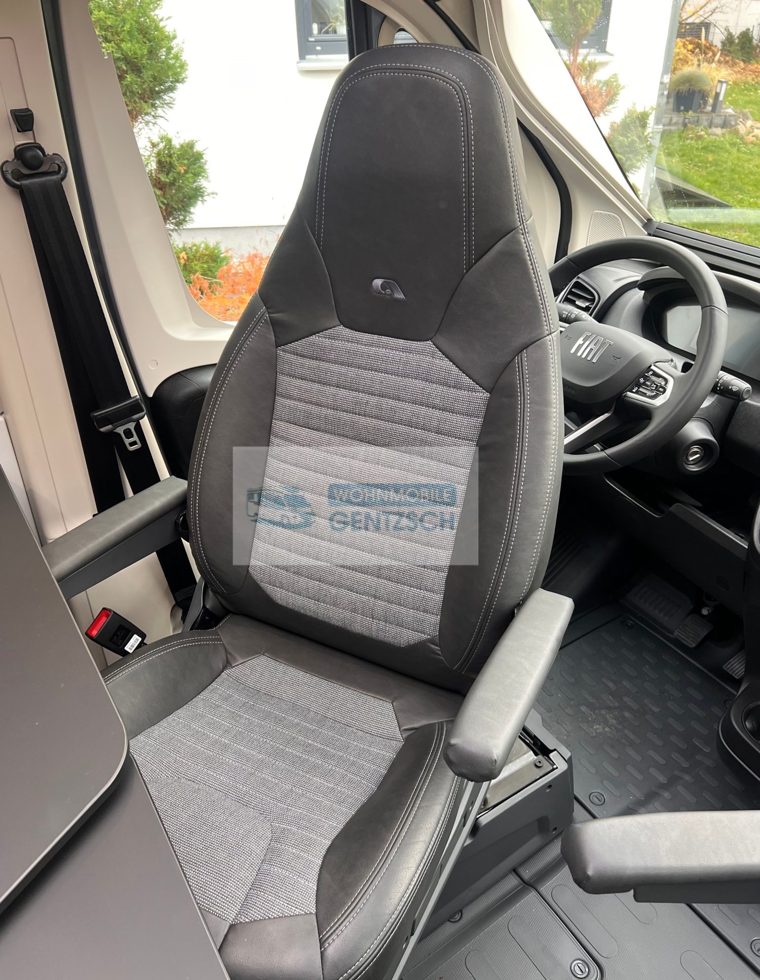 Adria Twin Supreme, Drehbare Sitze,Wohnmobile Gentzsch Magdeburg