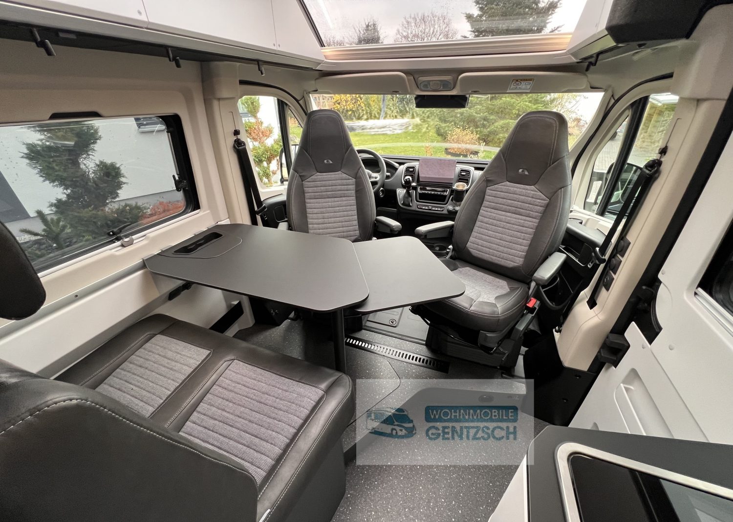 Adria Twin Supreme, Innenraum, Wohnmobile Gentzsch Magdeburg